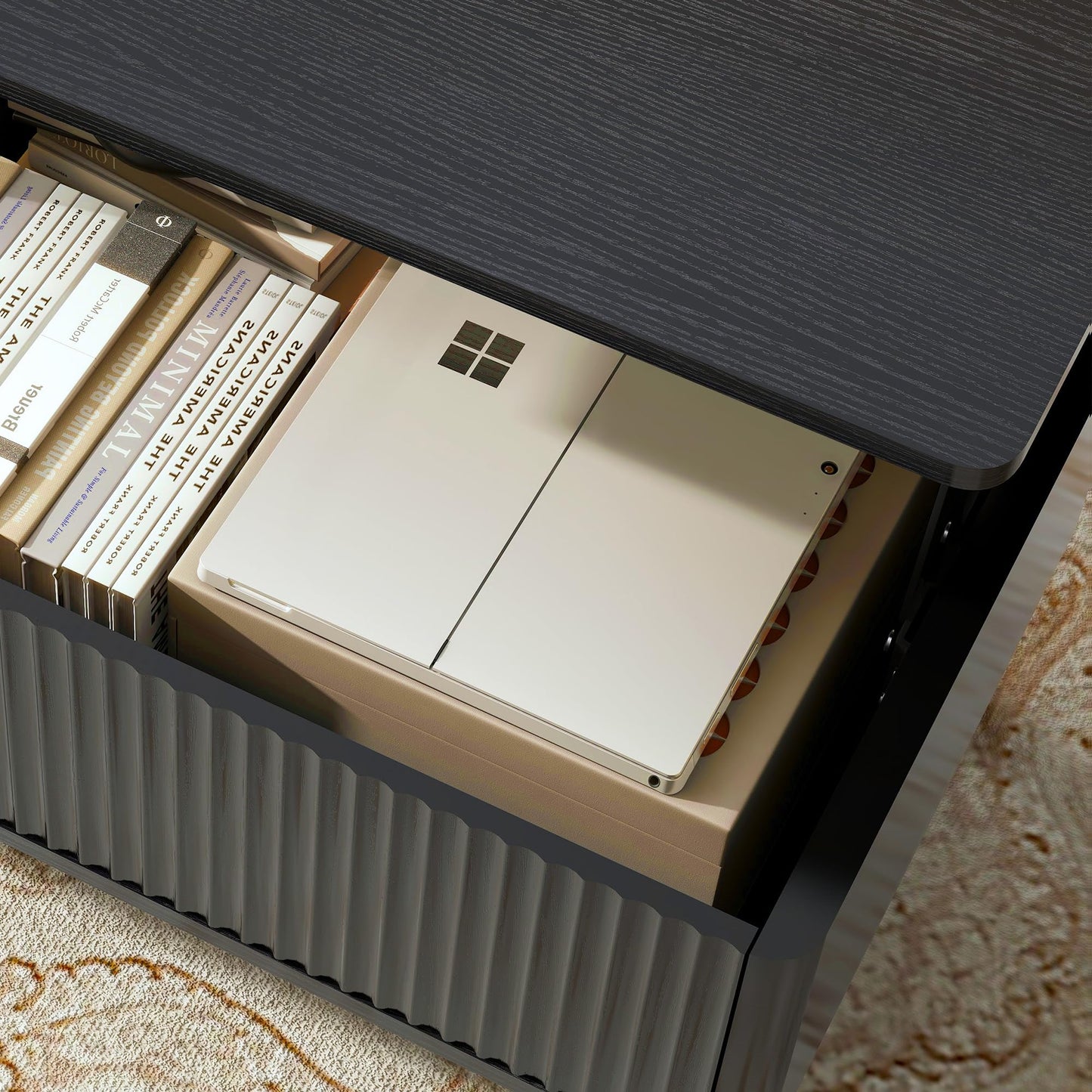 LYNCOHOME Fluted Lift Top Coffee Table with Hidden Compartment – Modern Wood Center Table for Living Room or Home Office, Black Finish